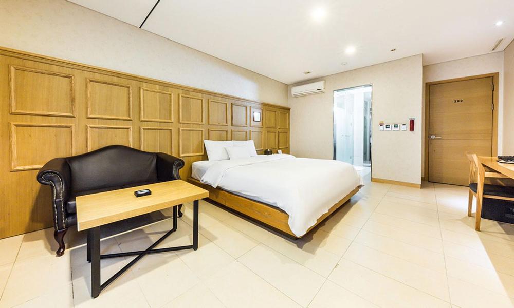 Yeongdeungpo Lifestyle F Hotel Seul Exterior foto